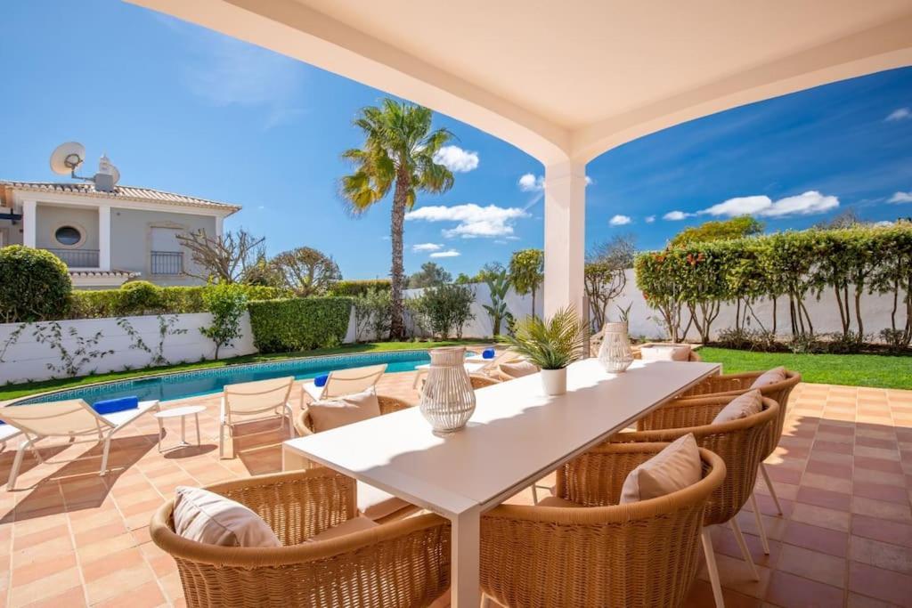 Paradise By Blue Diamond 18 Villa